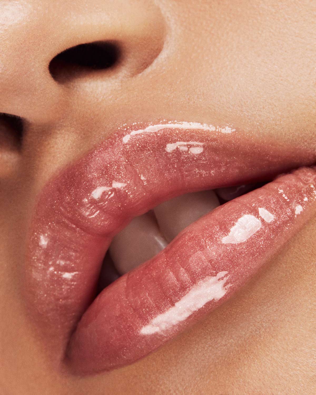 Fenty Beauty Gloss Bomb Universal Lip Luminizer