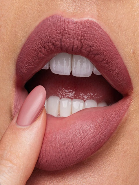 HUDA BEAUTY LIQUID MATTE LIPSTICK FULL SIZE