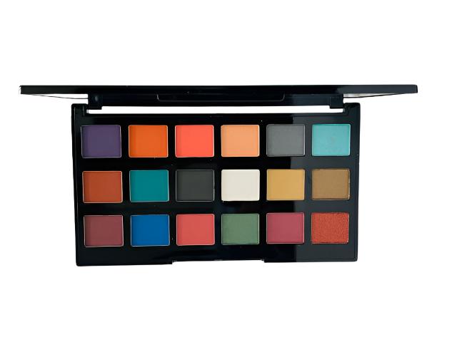 CHRISTINE Basic Eyeshade Kit 9 Matte + 9 Shimmery